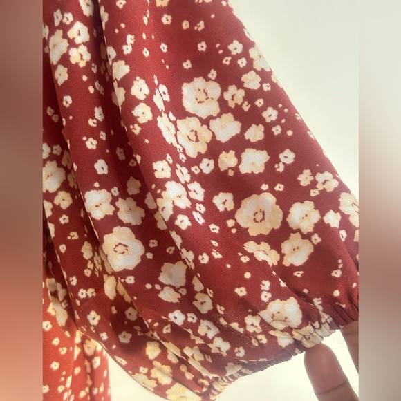 LC Lauren Conrad Red Ruffled Puff Sleeve Blouse - Picture 7 of 8